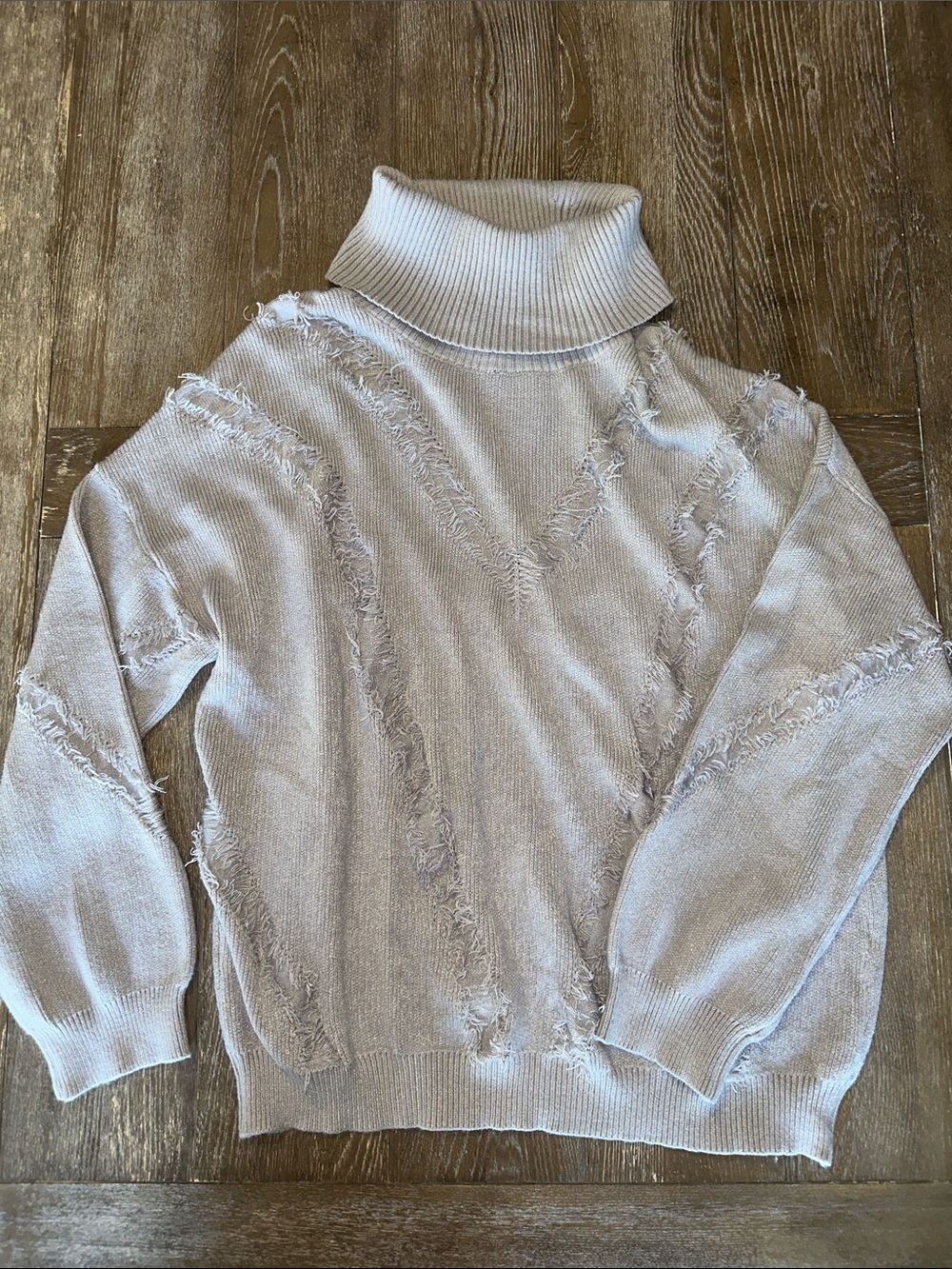 Willow & Root Distressed Open Back Turtleneck Sweater Gray NWT Women’s Large